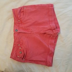 Earl Jean Shorts Pink w/ rhinestones